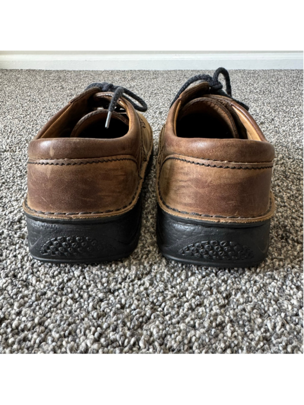 BIRKENSTOCK Memphis Oxford Brown Suede Shoes EU 39 Women 8.5 Mens 6.5 - Picture 8 of 11